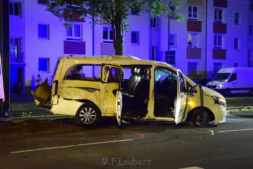 VU PKW Strab Koeln Niehl Amsterdamerstr Friedrich Karlstr P214.JPG - Miklos Laubert